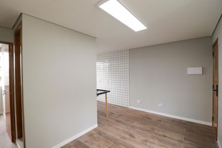 Sala/Cozinha/Área de Serviço de apartamento à venda com 2 quartos, 50m² em Vila Celeste, São Paulo