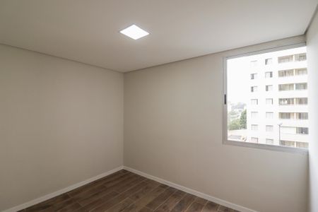 Quarto 1 de apartamento à venda com 2 quartos, 50m² em Vila Celeste, São Paulo