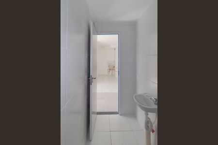 Apartamento para alugar com 33m², 2 quartos e sem vagaBanheiro