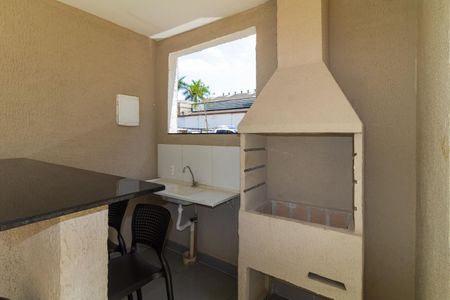 Apartamento para alugar com 33m², 2 quartos e sem vagaÁrea comum - Churrasqueira