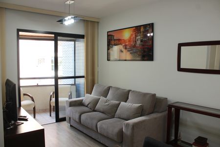 Apartamento à venda com 42m², 1 quarto e 1 vagaSala