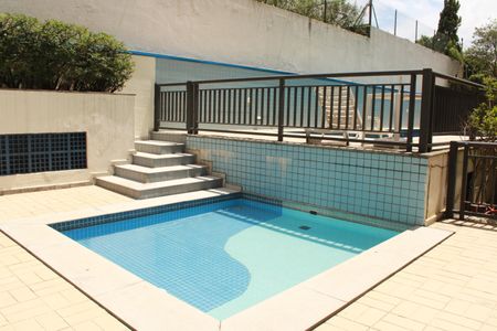 Apartamento à venda com 42m², 1 quarto e 1 vagaÁrea comum - Piscina