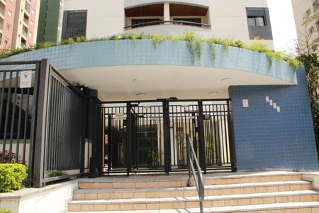 Apartamento à venda com 42m², 1 quarto e 1 vagaFachada