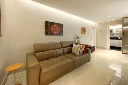 Apartamento à venda com 82m², 3 quartos e 2 vagasSala de Estar