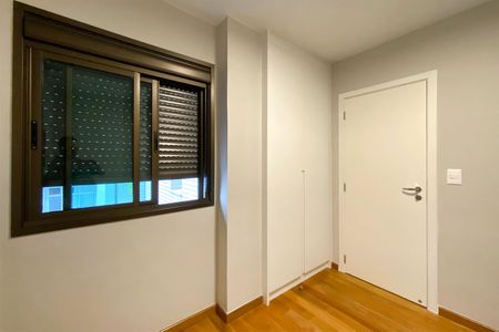 Apartamento à venda com 82m², 3 quartos e 2 vagasQuarto 3