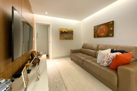 Apartamento à venda com 82m², 3 quartos e 2 vagasSala de Estar