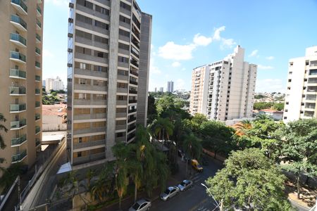 Apartamento à venda com 84m², 2 quartos e 1 vagaQuarto 2 - Vista