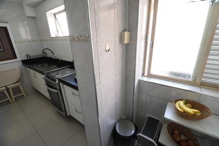 Apartamento à venda com 84m², 2 quartos e 1 vagaÁrea de Serviço