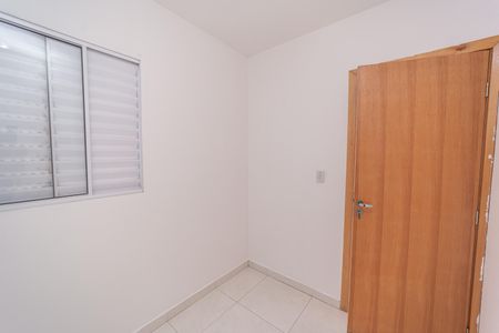 Quarto 1 de apartamento para alugar com 2 quartos, 42m² em Parque Artur Alvim, São Paulo