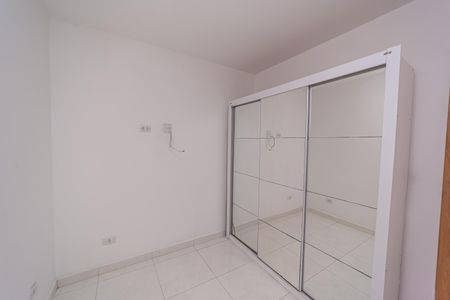 Quarto 2 de apartamento para alugar com 2 quartos, 42m² em Parque Artur Alvim, São Paulo
