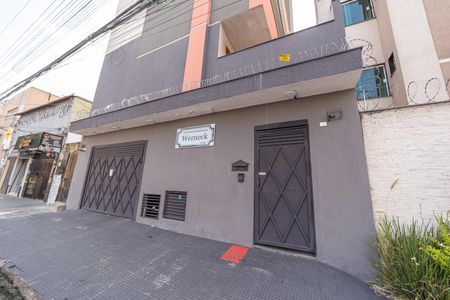 Apartamento para alugar com 42m², 2 quartos e 1 vagaFachada