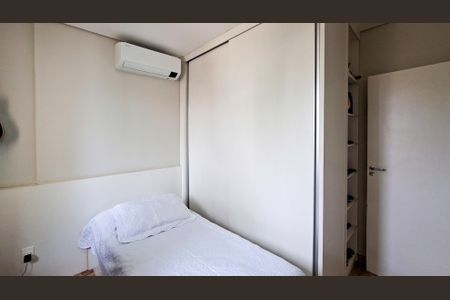 Quarto 2 de casa à venda com 5 quartos, 310m² em Cidade Nova, Belo Horizonte