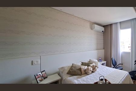 Casa à venda com 310m², 5 quartos e 4 vagas Casa à venda com 310m², 5 quartos e 4 vagasQuarto 3