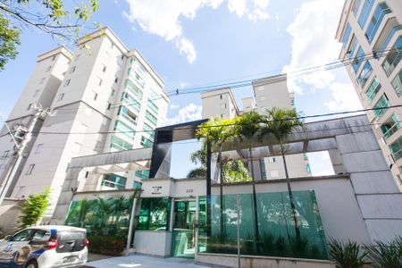 Apartamento para alugar com 85m², 3 quartos e 2 vagasFachada do Condominio