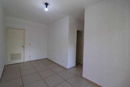 Sala de apartamento para alugar com 2 quartos, 52m² em Jardim Palma Travassos, Ribeirão Preto