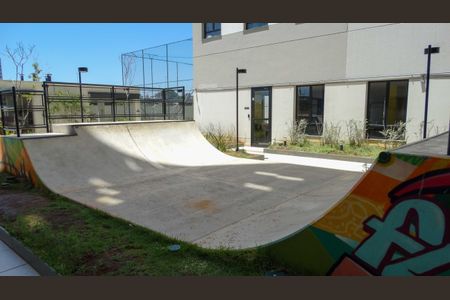 Apartamento para alugar com 38m², 2 quartos e 1 vaga