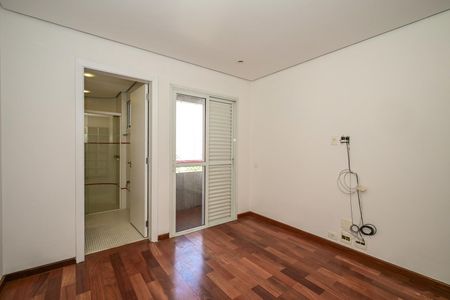 Apartamento para alugar com 210m², 4 quartos e 4 vagasSuíte 2