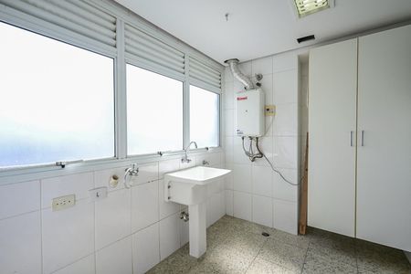 Apartamento para alugar com 210m², 4 quartos e 4 vagasÁrea de Serviço