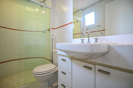 Apartamento para alugar com 210m², 4 quartos e 4 vagasBanheiro Suíte 1