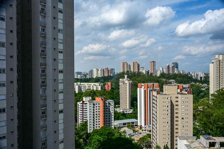 Apartamento para alugar com 210m², 4 quartos e 4 vagasVista