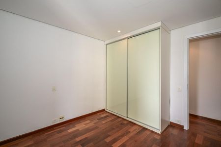 Apartamento para alugar com 210m², 4 quartos e 4 vagasSuíte 1