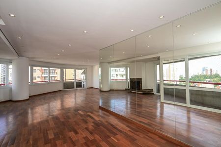 Apartamento para alugar com 210m², 4 quartos e 4 vagasSala