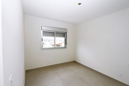 Apartamento à venda com 86m², 3 quartos e 2 vagasQuarto 1