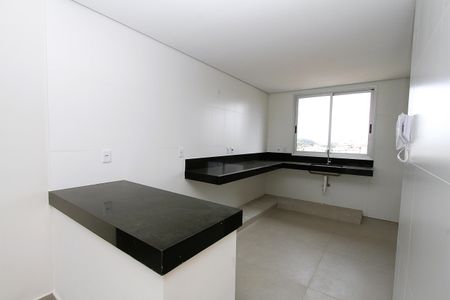 Apartamento à venda com 86m², 3 quartos e 2 vagasCozinha