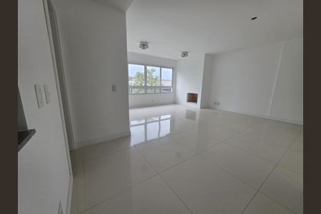 Apartamento à venda com 3 quartos, 101m² em Jardim do Salso, Porto Alegre