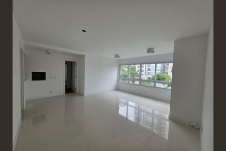 Apartamento à venda com 3 quartos, 101m² em Jardim do Salso, Porto Alegre