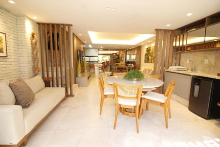 Casa de condomínio para alugar com 133m², 3 quartos e 2 vagasDetalhe Sala