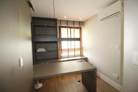 Quarto 1 de casa de condomínio para alugar com 3 quartos, 133m² em Patamares, Salvador