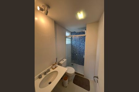 Banheiro de apartamento à venda com 1 quarto, 50m² em Barra da Tijuca, Rio de Janeiro