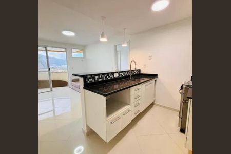 Cozinha de apartamento à venda com 1 quarto, 50m² em Barra da Tijuca, Rio de Janeiro