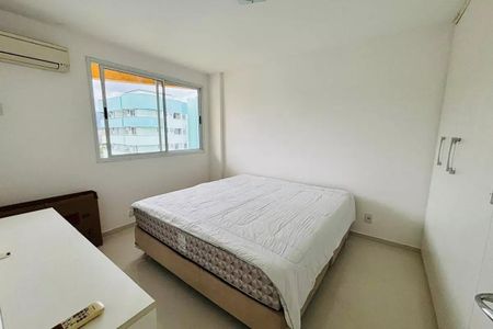 Quarto de apartamento à venda com 1 quarto, 50m² em Barra da Tijuca, Rio de Janeiro