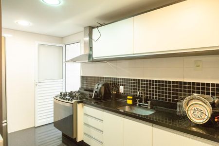 Apartamento à venda com 128m², 3 quartos e 3 vagasCozinha