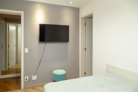 Apartamento à venda com 128m², 3 quartos e 3 vagasSuíte 2