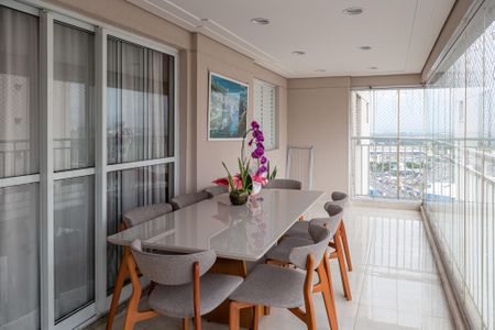 Apartamento à venda com 128m², 3 quartos e 3 vagasVaranda gourmet