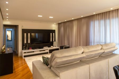 Apartamento à venda com 128m², 3 quartos e 3 vagasSala