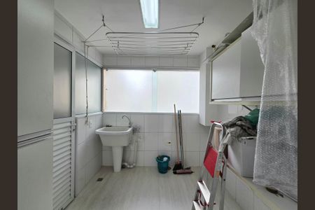 Apartamento à venda com 146m², 3 quartos e 2 vagasÁrea de Serviço