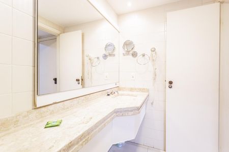 Apartamento à venda com 33m², 1 quarto e 1 vagaBanheiro