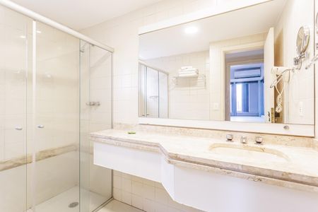 Apartamento à venda com 33m², 1 quarto e 1 vagaBanheiro