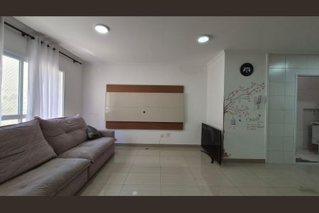 Sala de casa para alugar com 3 quartos, 85m² em Vila Curuçá, Santo André