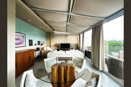 Apartamento à venda com 2 quartos, 119m² em Jardim Leonor, São Paulo