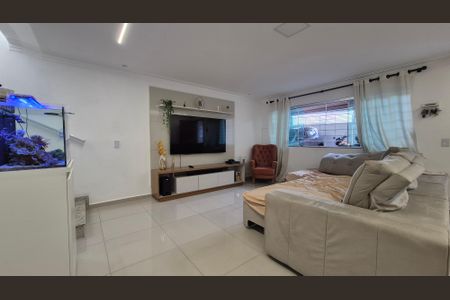 Sala  de casa à venda com 2 quartos, 179m² em Campestre, Santo André