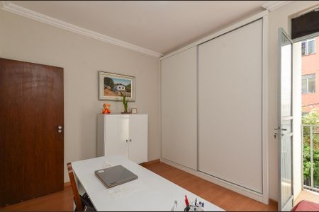 Apartamento à venda com 85m², 3 quartos e 1 vagaQuarto 2