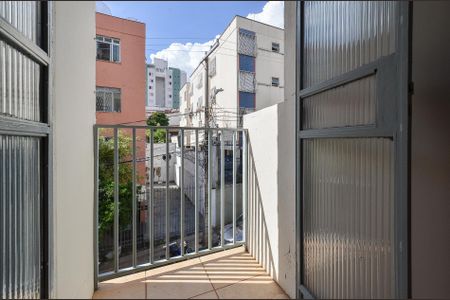 Apartamento à venda com 85m², 3 quartos e 1 vagaVaranda Quarto 2