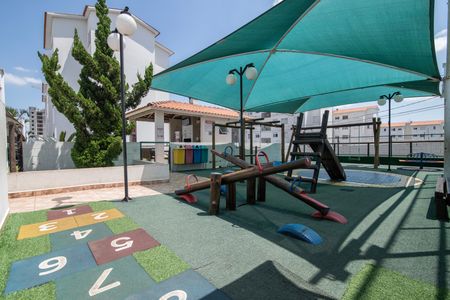 Apartamento para alugar com 45m², 2 quartos e 1 vaga Apartamento para alugar com 45m², 2 quartos e 1 vagaÁrea Comum - Playground