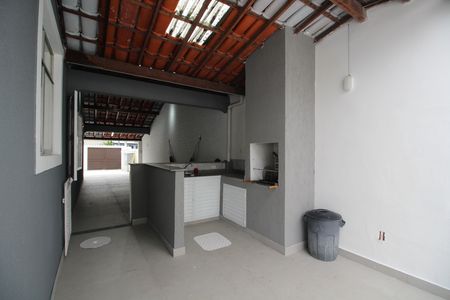 Casa de condomínio para alugar com 500m², 3 quartos e 4 vagasChurrasqueira