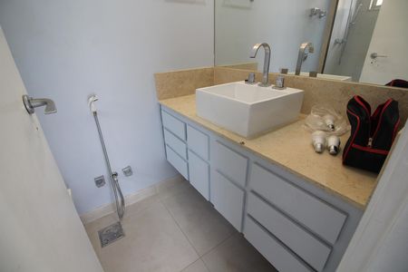 Casa de condomínio para alugar com 500m², 3 quartos e 4 vagasQuarto 3 - Suíte